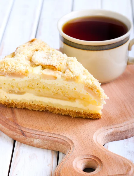 Rebanada de tarta de queso de manzana —  Fotos de Stock