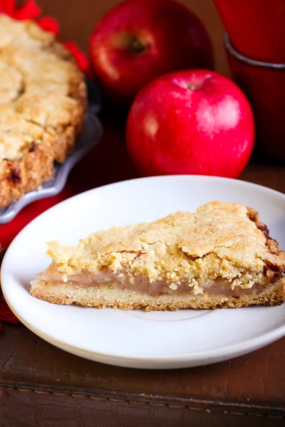 Torta con ripieno di mele — Foto Stock