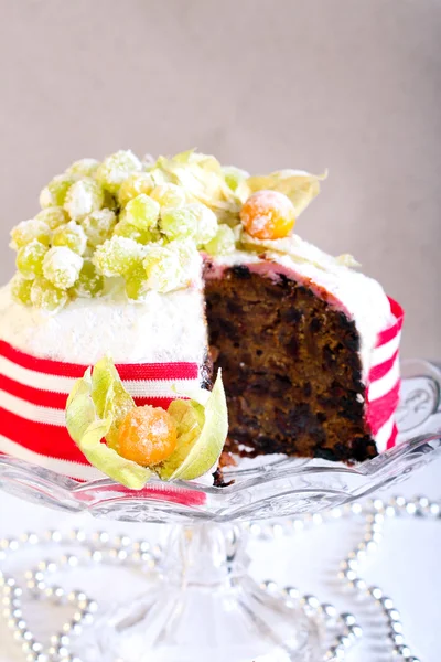 Rich fruit Christmas cake — Stock Photo, Image