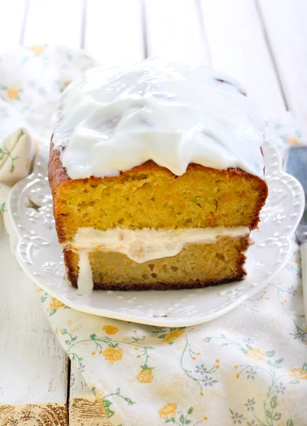 Courgette and carrot cake — Stock Photo, Image