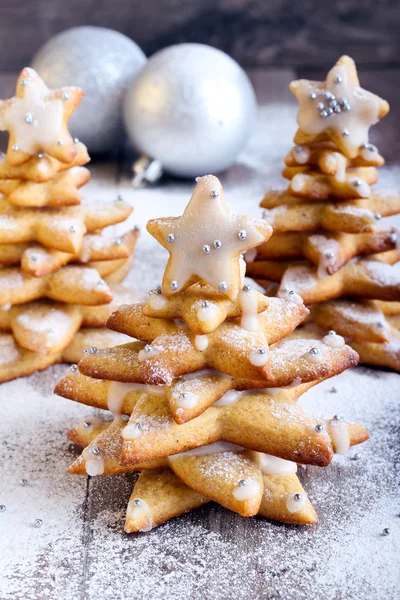 Gingerbread Christmas trees — Stock Photo, Image