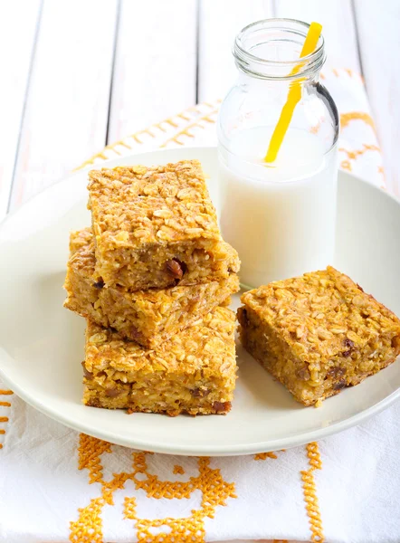 Pumpkin and oat bars — Stock Photo, Image