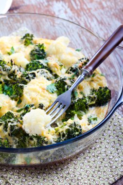 karnabahar ve brokoli graten