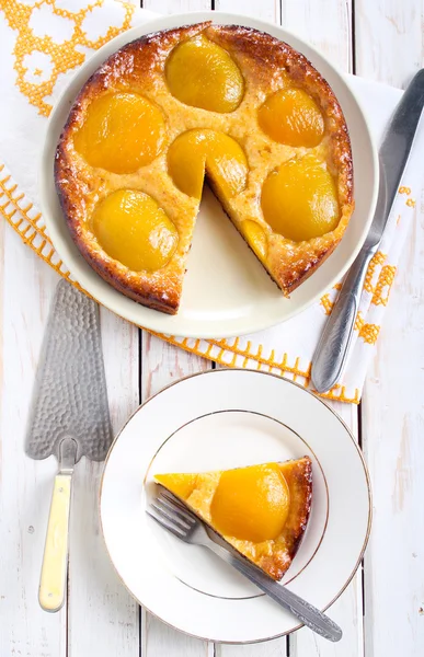 Peach cake — Stock Photo, Image