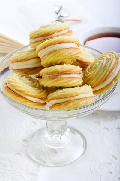 Biscuits with filling — Stock Photo, Image