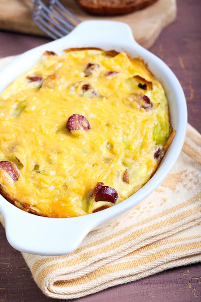 Cabbage and sausage gratin — Stock Photo, Image