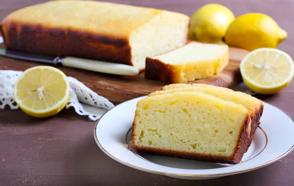 Bolo de pão de iogurte de limão — Fotografia de Stock