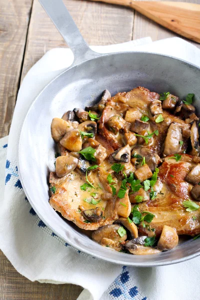 Pork chops in mushroom marsala sauce — Stock Photo, Image