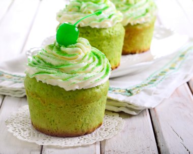 Shamrock cupcakes