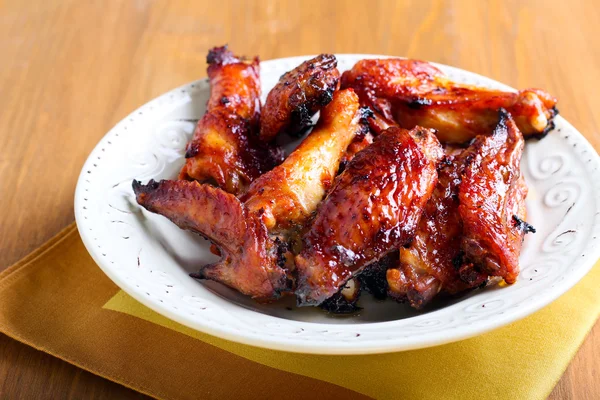 Sweet and sticky chicken wings — Stock Photo, Image