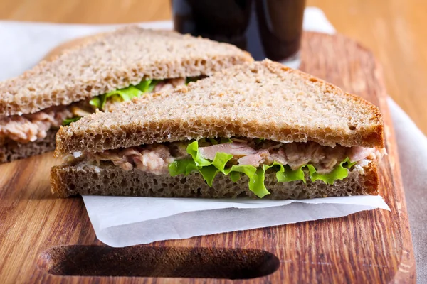 Tuna and brown bread sandwiches