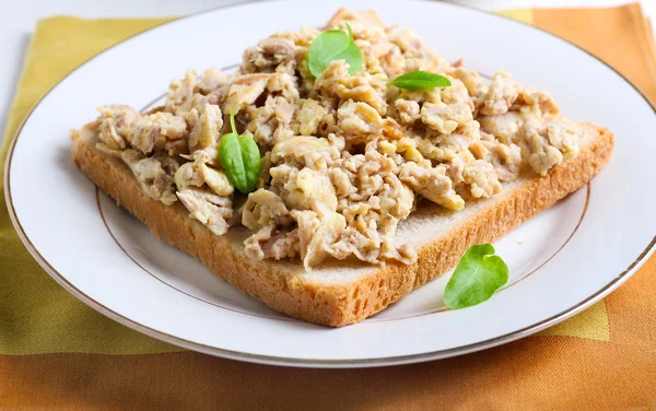 Tuna scrambled egg — Stock Photo, Image