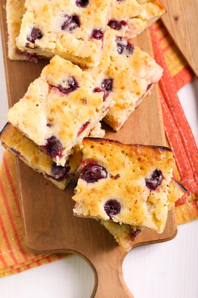 Apple en berry traybake — Stockfoto