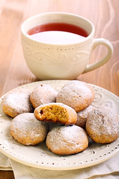 Sticky date cookies — Stock Photo, Image