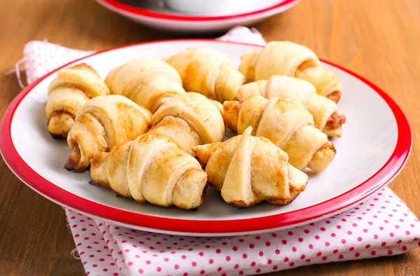 Cinnamon  and apple filling crescents — Stock Photo, Image