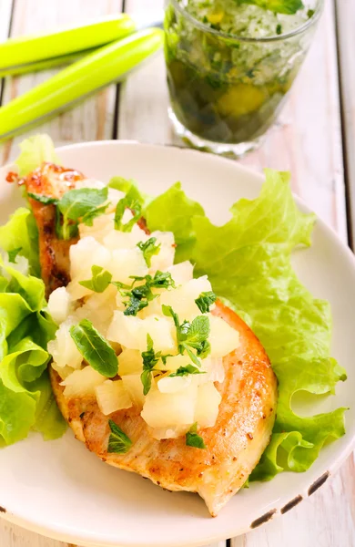 Pineapple chicken breast — Stock Photo, Image