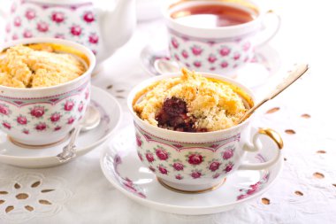 Berry kek kek tepesi 