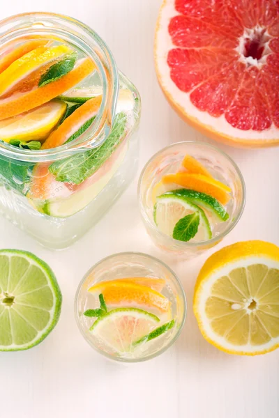 Citrus water — Stock Photo, Image