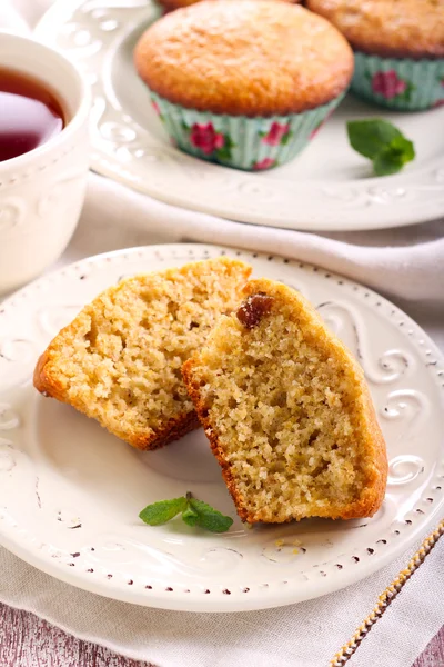 Bran and raisin muffins — Stock Photo, Image