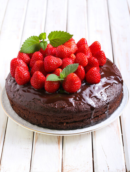 Двухслойный шоколадный торт
 