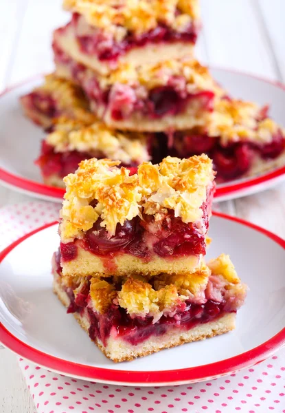 Mix berry crumble cake — Stock Photo, Image