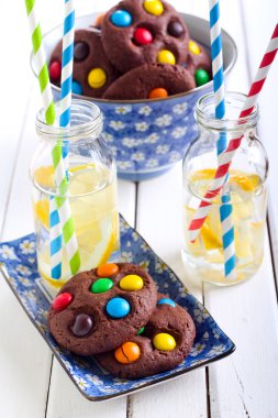 çikolatalı kurabiye 