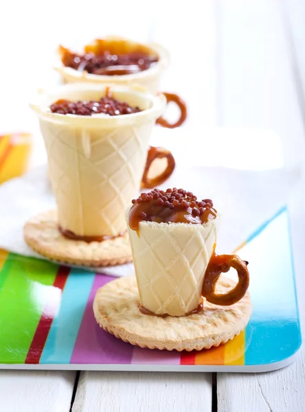 Edible teacup cookies — 图库照片