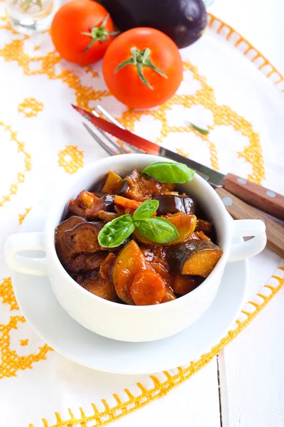 Vegetable stew with sauce — Stock Photo, Image