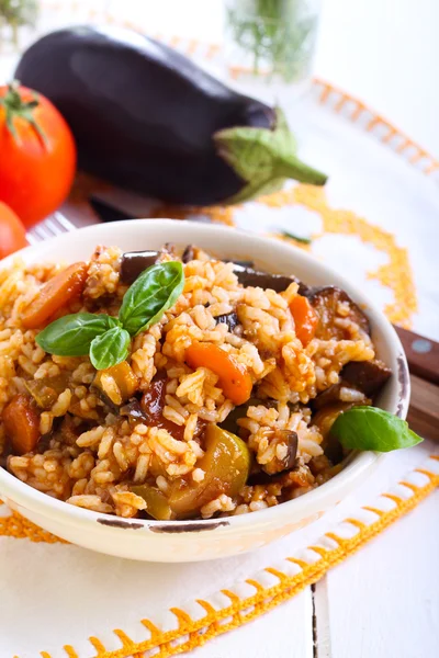 Arroz con verduras estofadas — Foto de Stock