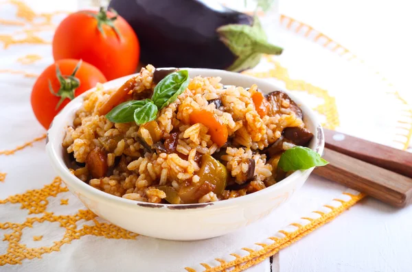 Arroz con verduras estofadas — Foto de Stock