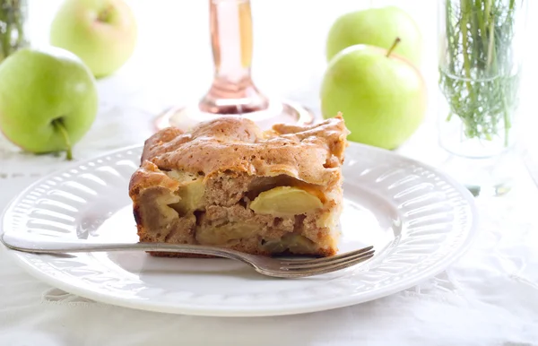 Slice of chunky apple cake — Stock Photo, Image