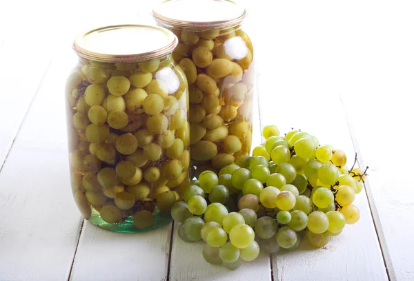 Pickled grapes — Stock Photo, Image