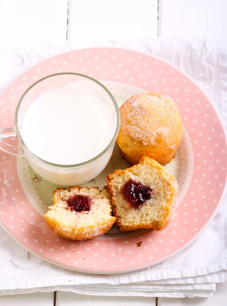 Donut çörekler jam — Stok fotoğraf