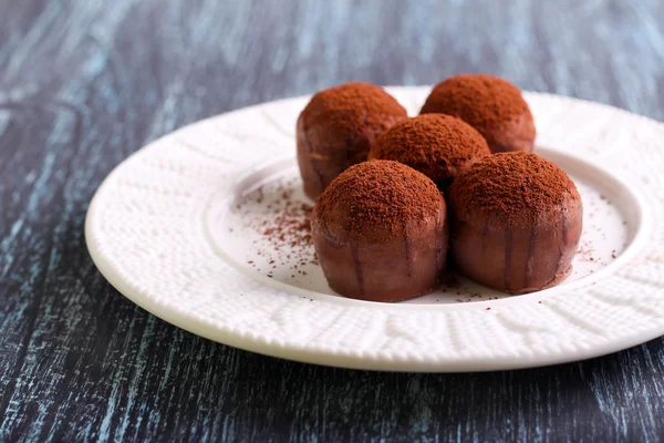 Homemade chocolate truffle candies — Stock Photo, Image