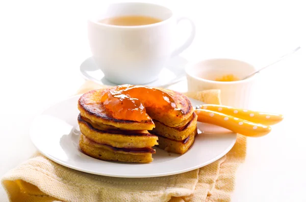 Pumpkin pancakes with marmalade — Stock Photo, Image