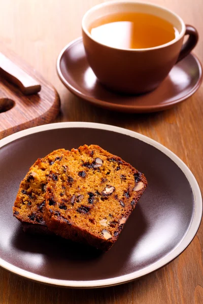 Choklad och nötter pumpa tårta — Stockfoto