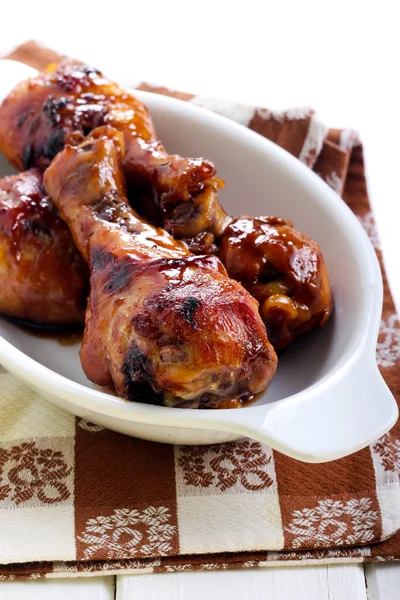 Roasted chicken drumsticks — Stock Photo, Image