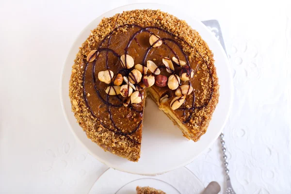 Torta di caramello e noci — Foto Stock