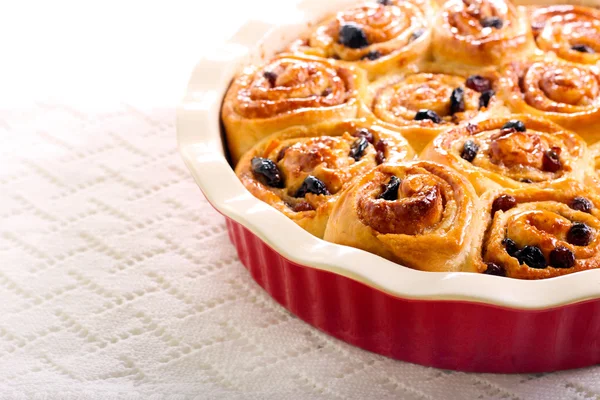 Raisin and cinnamon rolls — Stock Photo, Image