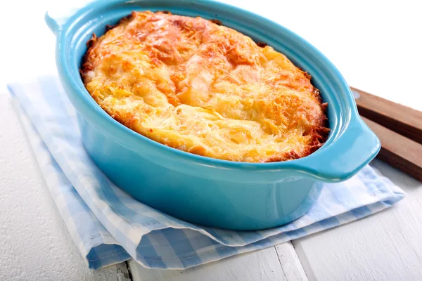 Gratin mit Blumenkohl und Käse — Stockfoto