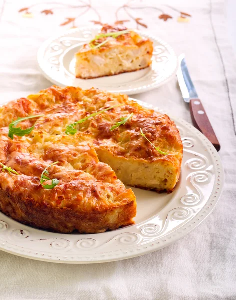 Filete de pollo, coliflor y quiche de queso — Foto de Stock