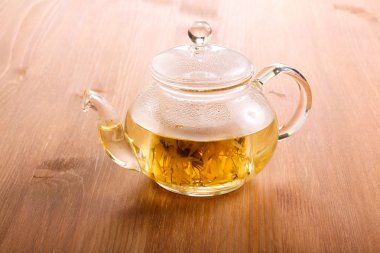 Bardak bitkisel çay 