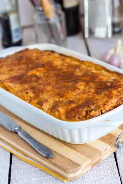 Maso lasagne v podobě pečení — Stock fotografie
