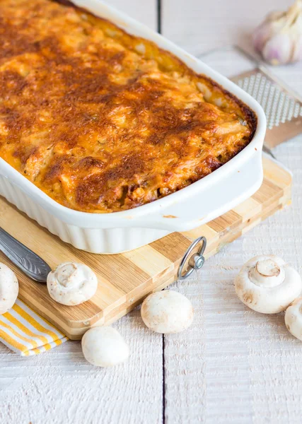 Meat lasagna with mushrooms,Italian cuisine — Stock Photo, Image