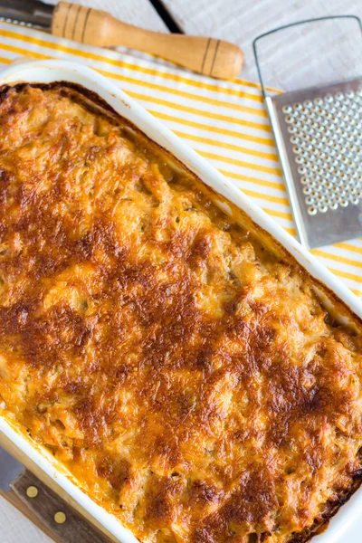 Lasaña de carne con champiñones, cocina italiana — Foto de Stock