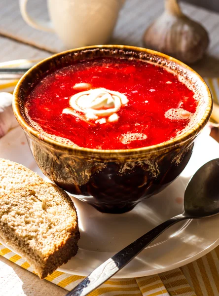 Beet soup with beans, garlic sour cream — Stock Photo, Image