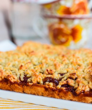 tatlı pasta pasta elma reçel ile