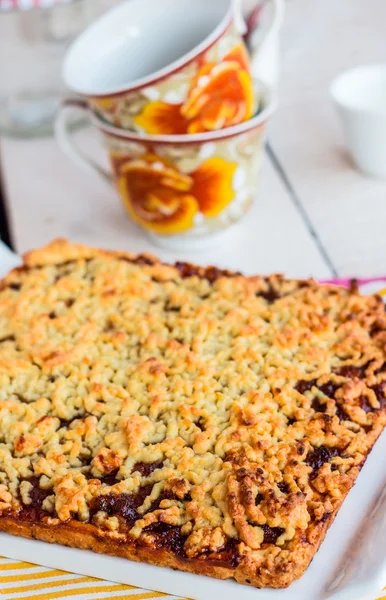 tatlı pasta pasta elma reçel ile