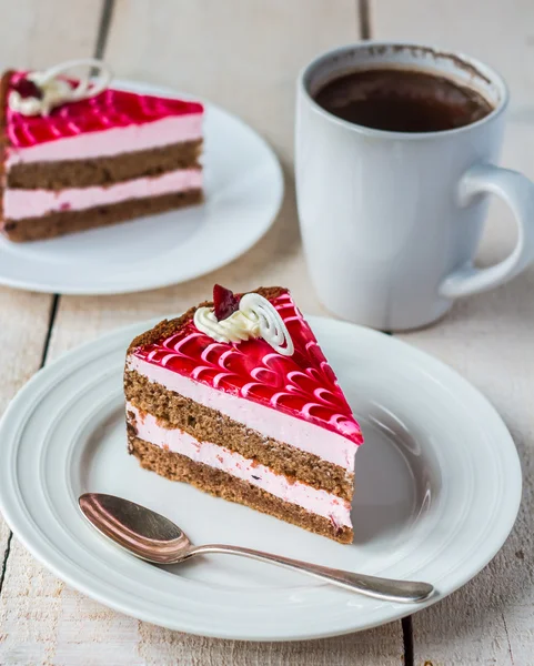 Piece of cake with sponge cake, cream berry mousse and jelly — Stock Photo, Image