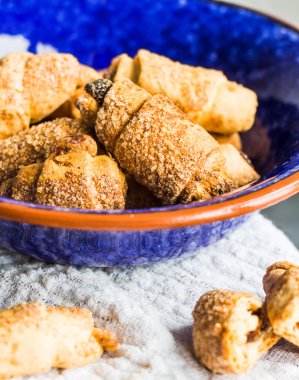 doldurma, süt, b ile kısa bir pasta çörek bisküvi